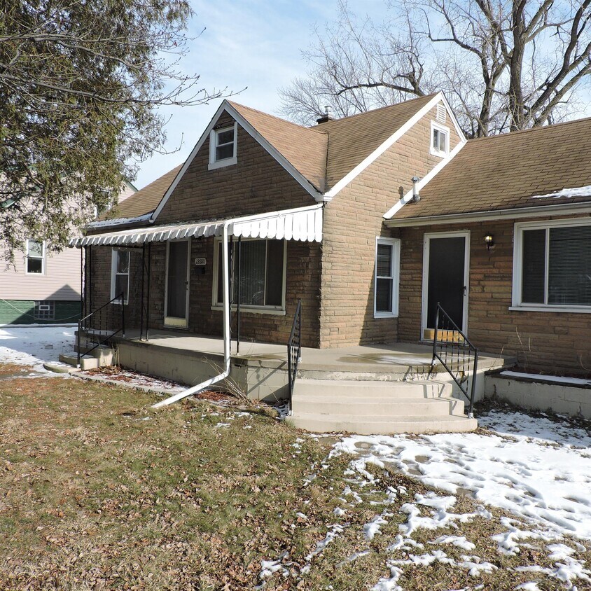 22880 Hayes Ave, Eastpointe, MI 48021 House Rental in Eastpointe, MI