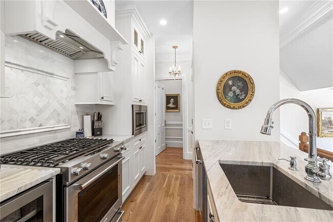 Foto del edificio - 541 Bellevue Ave