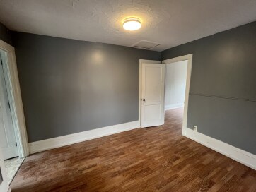 Building Photo - 385 Lutz St