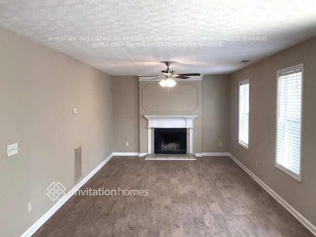 Foto del edificio - 2544 Tolliver Dr