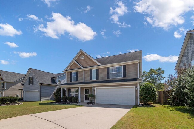 Building Photo - 3 Bedroom 2.5 Bath in Fuquay Varina