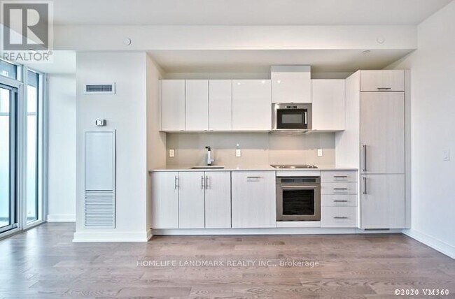 Photo du bâtiment - 330 Richmond St W