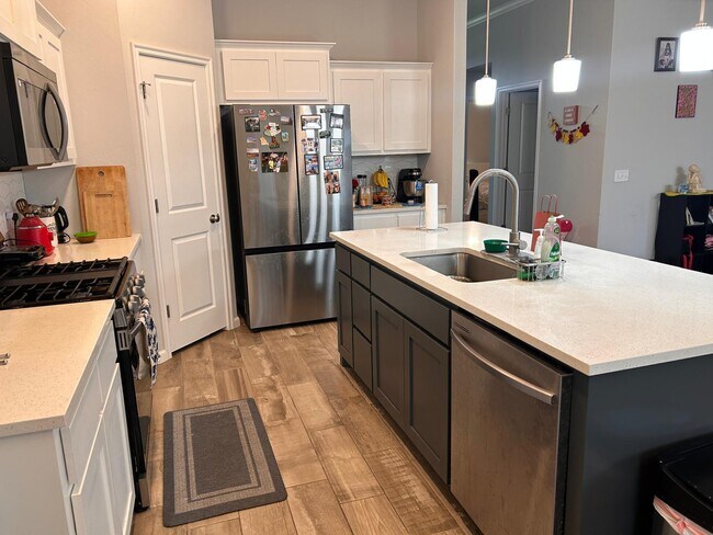 Foto del edificio - 18108 Sunny Stone Ct