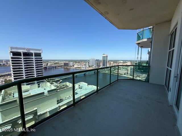 Primary Photo - 1431 RIVERPLACE Blvd