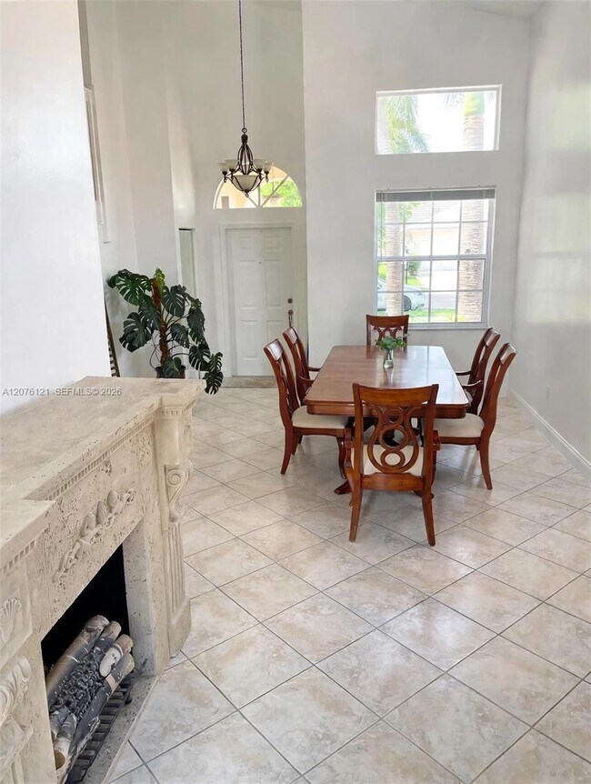 Foto del edificio - 15616 NW 12th Manor