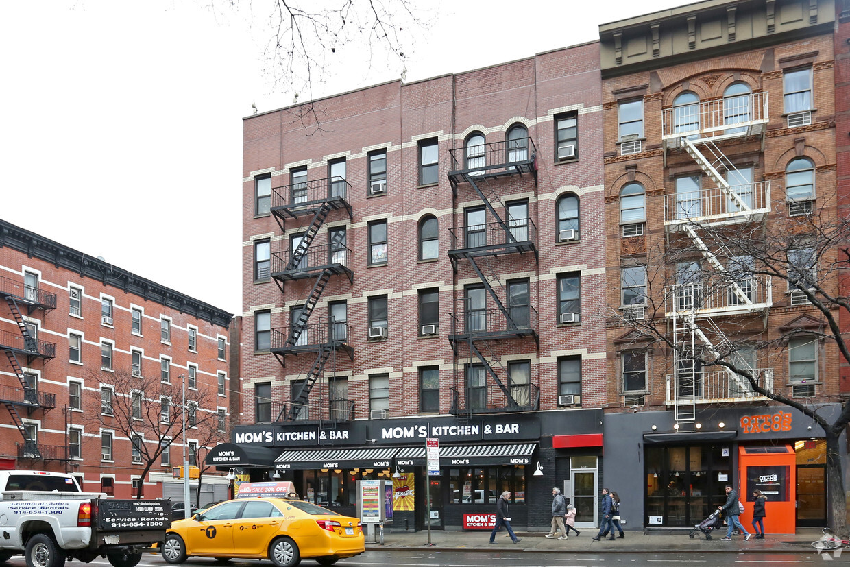 Building Photo - 701 Ninth Ave