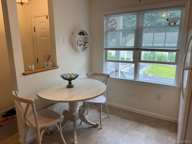 Building Photo - 1870 Baldwin Rd