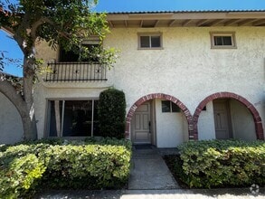 Building Photo - 10161 Cabo Dr