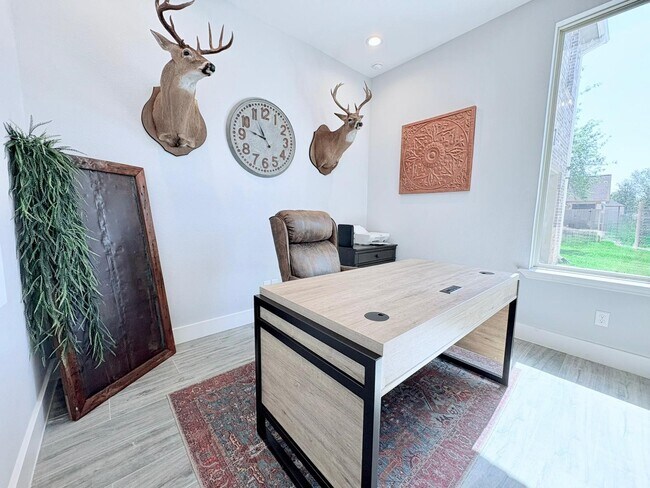 Foto del edificio - 55 Ruskin Dr W