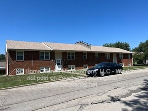 Building Photo - 13428 Spring St