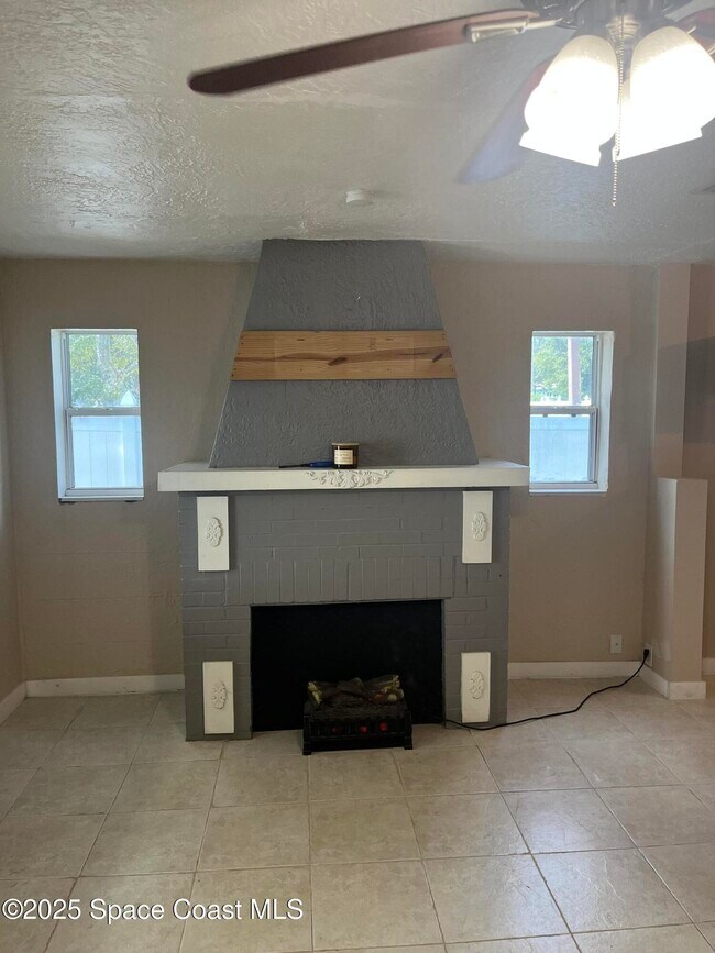 Foto del edificio - 510 E Strawbridge Ave