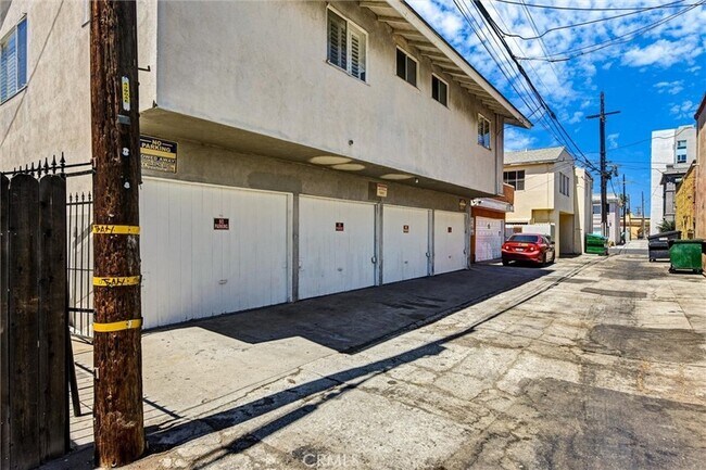 Foto del edificio - 68 Lime Ave
