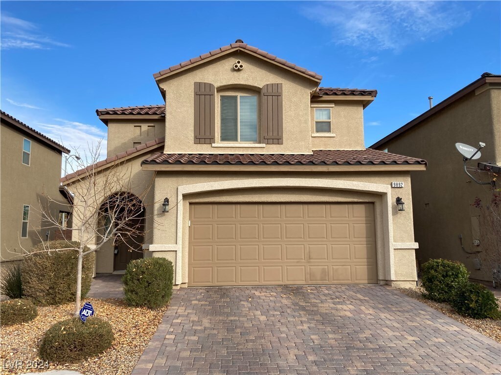 Foto principal - 9892 Sunriver Meadows Ave