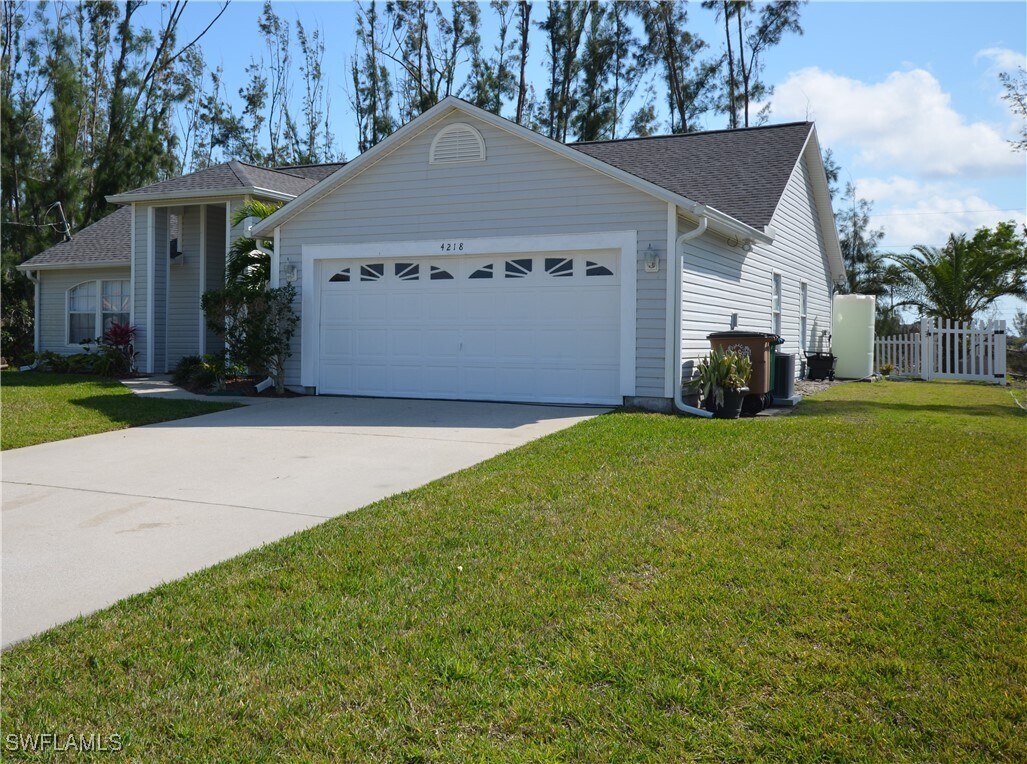 Foto principal - 4218 NW 25th St
