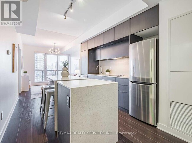 Photo du bâtiment - 170 Sumach St