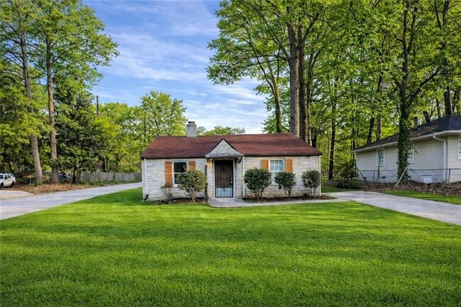 Building Photo - 335 Mount Zion Rd