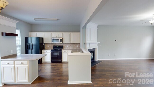 Foto del edificio - 5532 Werburgh St