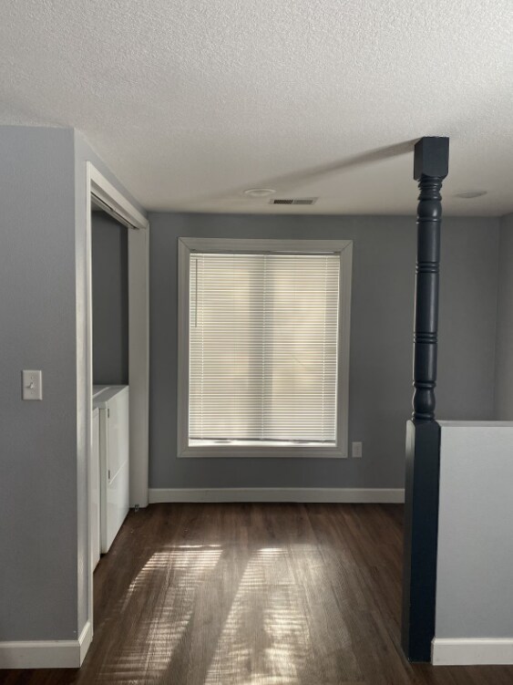 Foto del edificio - 1543 Little Norway Ave SE