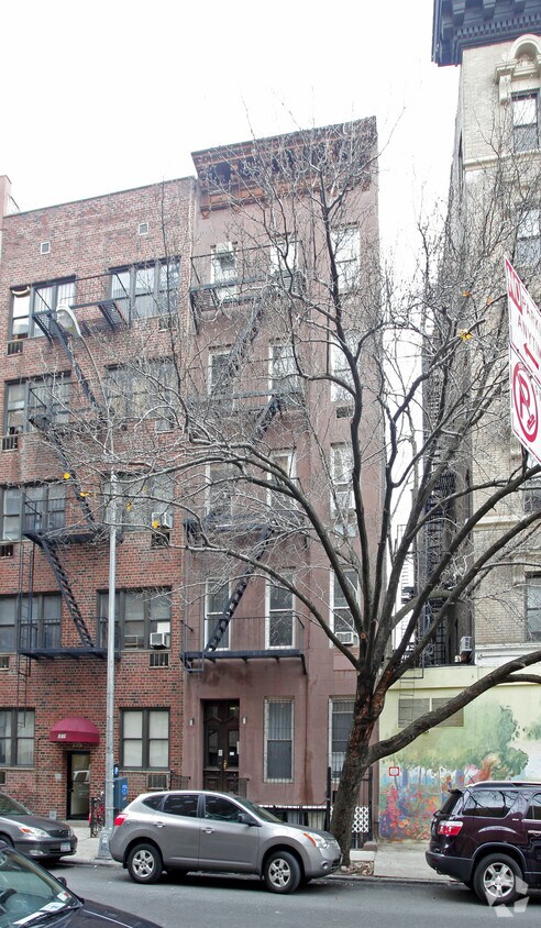 Foto del edificio - 237 E 12th St