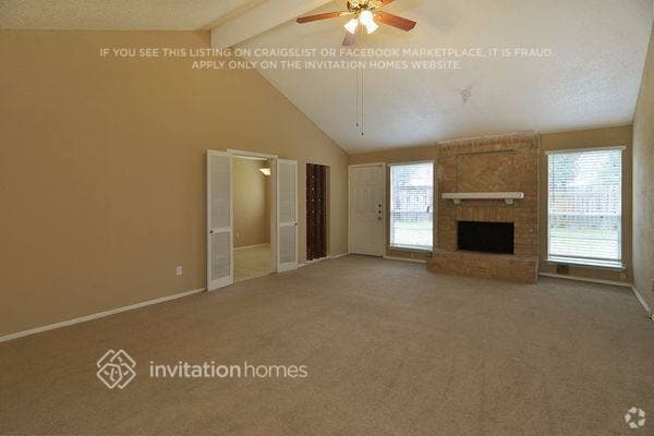 Building Photo - 5802 Longforest Dr