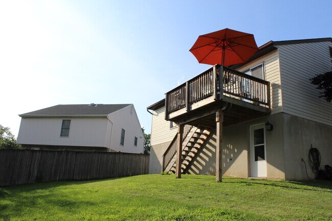 Building Photo - 37 Greenknoll Blvd