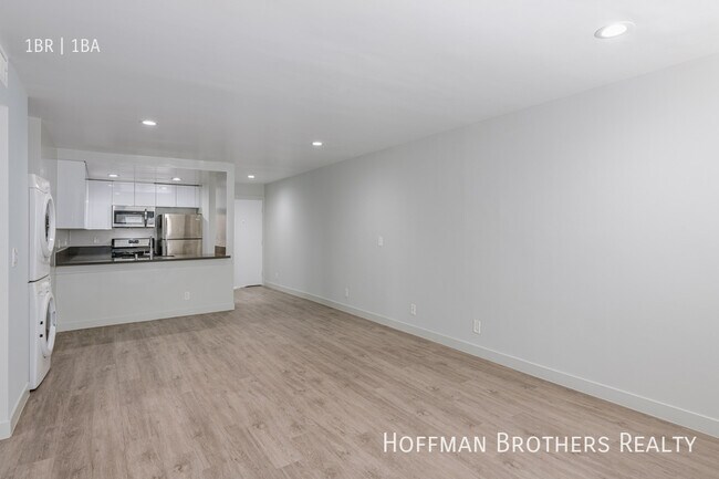 Foto del edificio - 1537 N Kenmore Ave