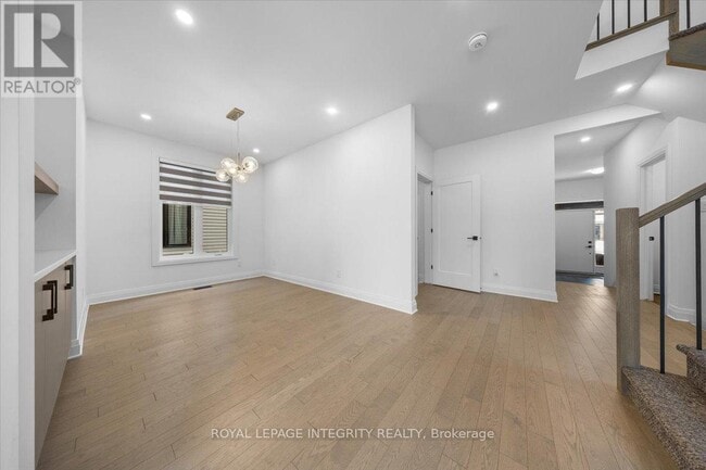 Building Photo - 21 Angel Heights