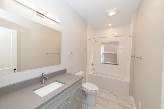 Building Photo - 2280 Bellfield