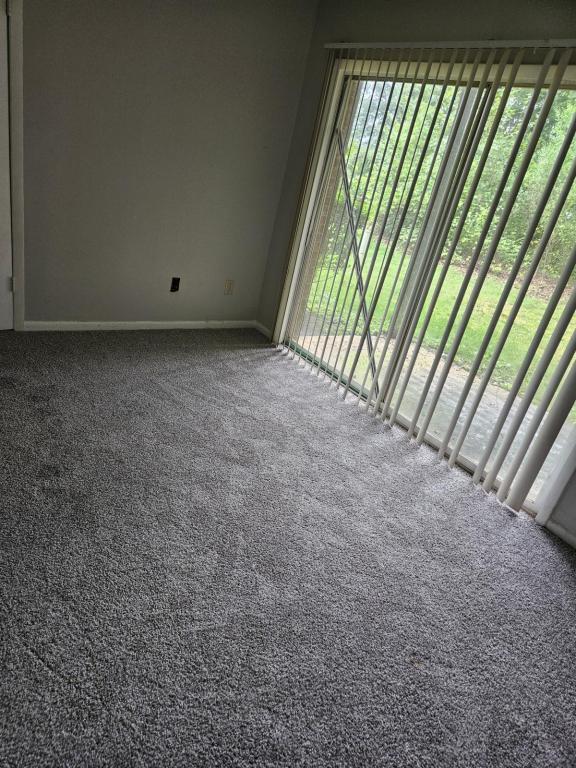 Foto del edificio - 320-4 Orchard Trace Ln