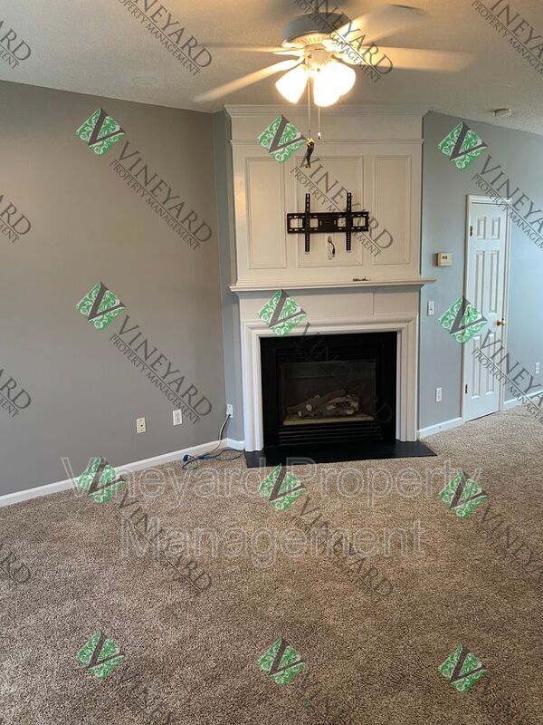 Building Photo - 1680 Heyford Cir NW