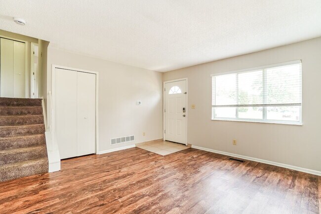 Foto del edificio - 2709 Bretton Woods Dr