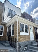 Building Photo - 1704 Conlyn St