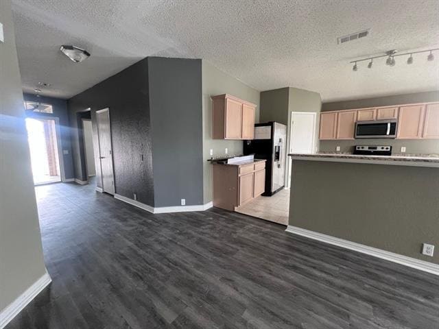 Building Photo - 6708 Ambercrest Dr