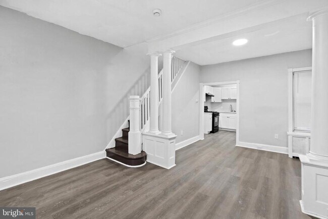 Foto del edificio - 3027 N Front St