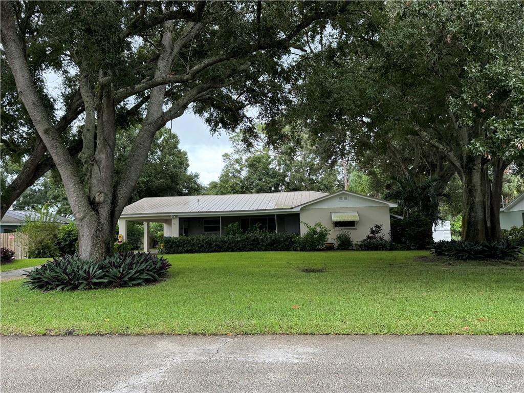 Primary Photo - 1736 36th Ave