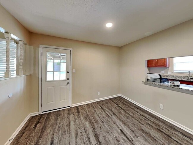 Foto del edificio - 10014 Catlett Ln