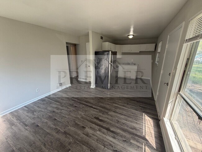 Foto del edificio - 6206 E 153 St
