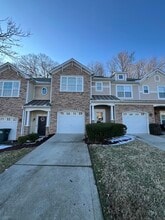 Building Photo - 5611 Tipperlinn Way