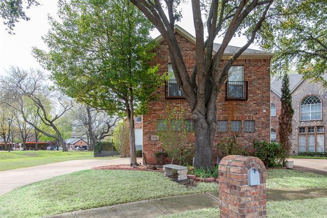 Foto principal - 6320 Park Meadow Ln