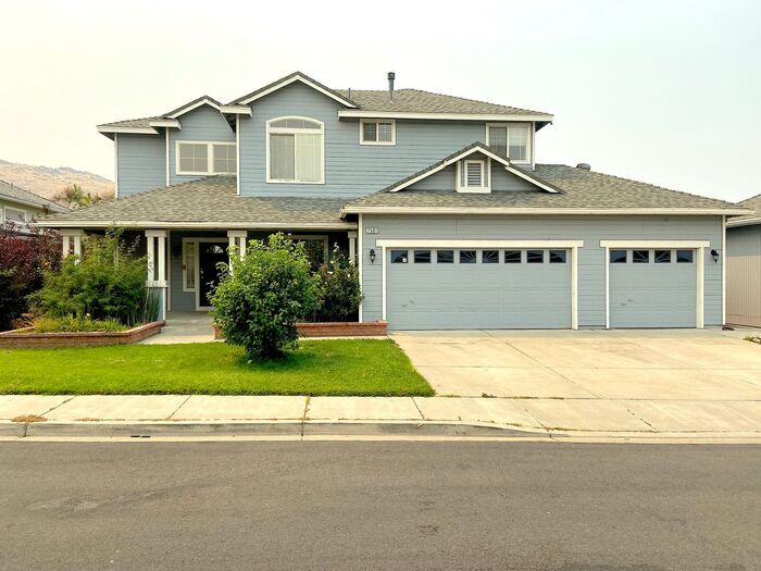 South Reno Two Story House 3 Car Garage House for Rent in Reno, NV