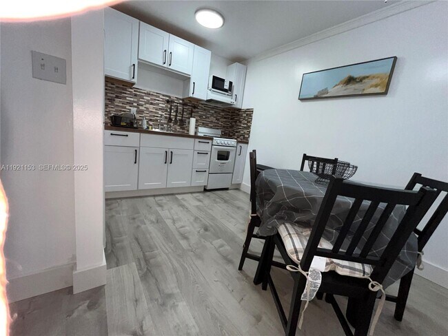 Foto del edificio - 326 Wilson St