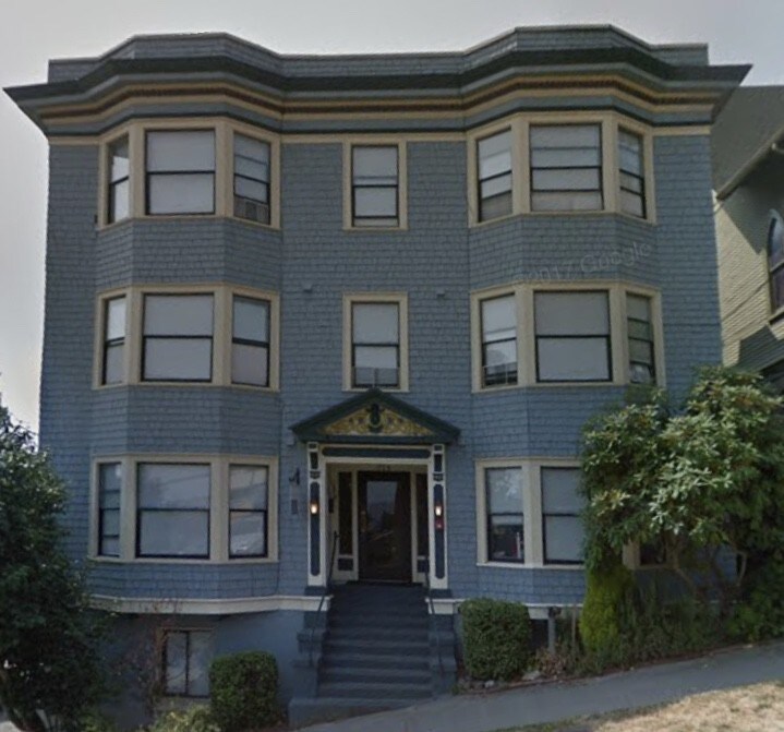 Primary Photo - 715 2nd Ave N