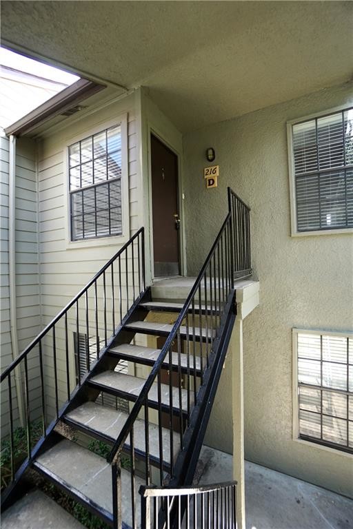 Building Photo - 5335 Bent Tree Forest Dr