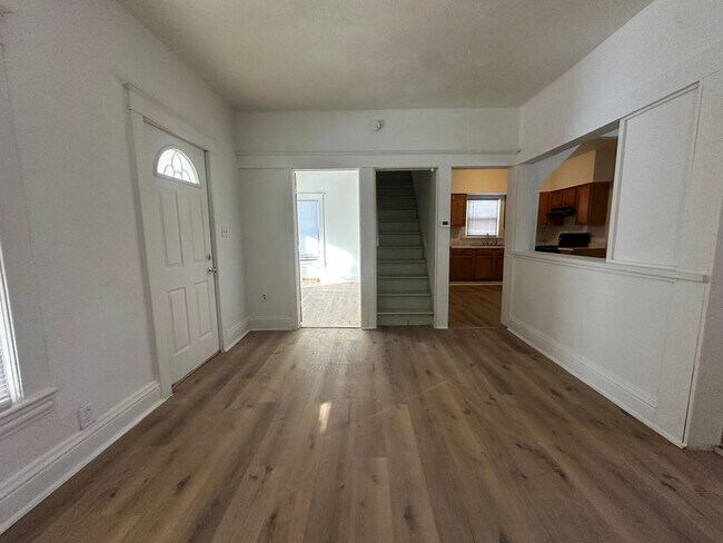 Foto del edificio - Three Bedroom Home in Battle Creek