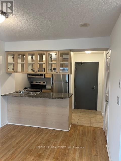 Photo du bâtiment - 925 Bay St.