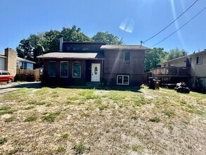 Building Photo - 3206 N Lee St