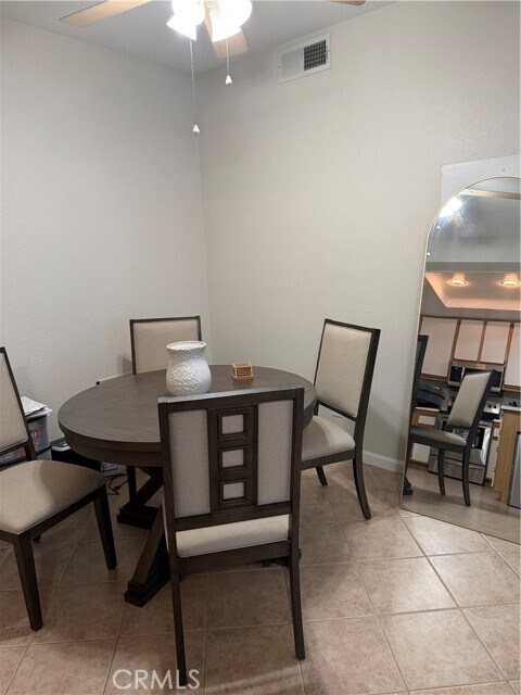 Foto del edificio - 107 Gallery