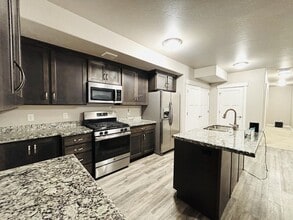 Building Photo - 11528 4055 W
