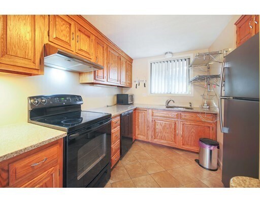 Foto del edificio - 581 Mount Auburn St