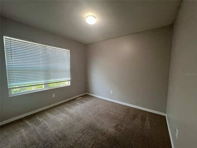 Foto del edificio - 3287 Trentwood Ln